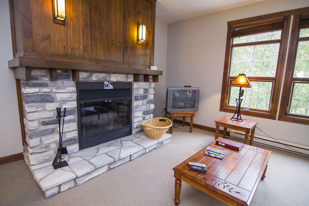 Tremblant Les Eaux - Location Adp Apartment Mont-Tremblant Bagian luar foto