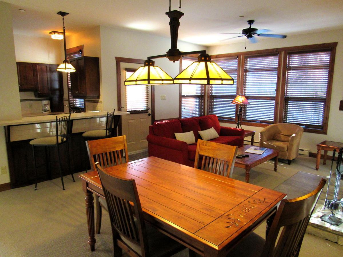Tremblant Les Eaux - Location Adp Apartment Mont-Tremblant Bagian luar foto