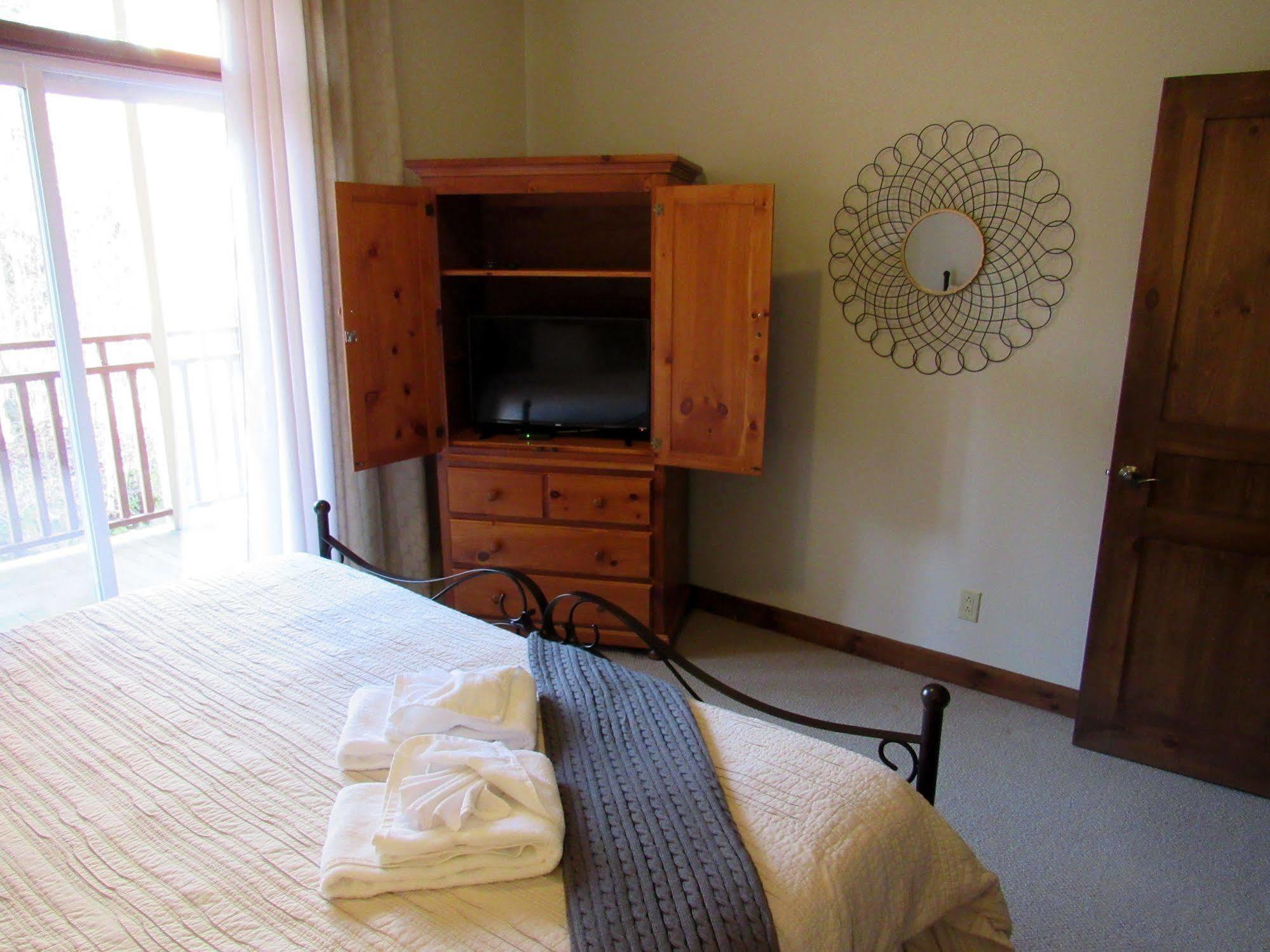 Tremblant Les Eaux - Location Adp Apartment Mont-Tremblant Bagian luar foto